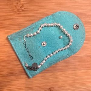 Tiffany & co pearl bracelet - as is